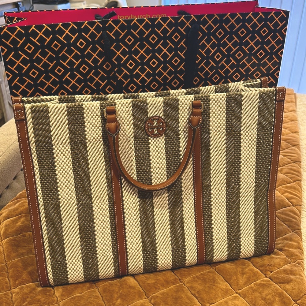 NWT Tory Burch Blake Tote